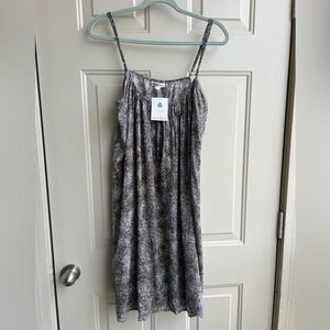 NWT Sarah Stewart Midi Sundress Size M Flowy Printed Sleeveless Dress summer